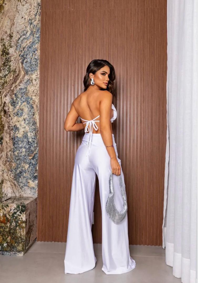 Conjunto Calça e cropped acetinado branco