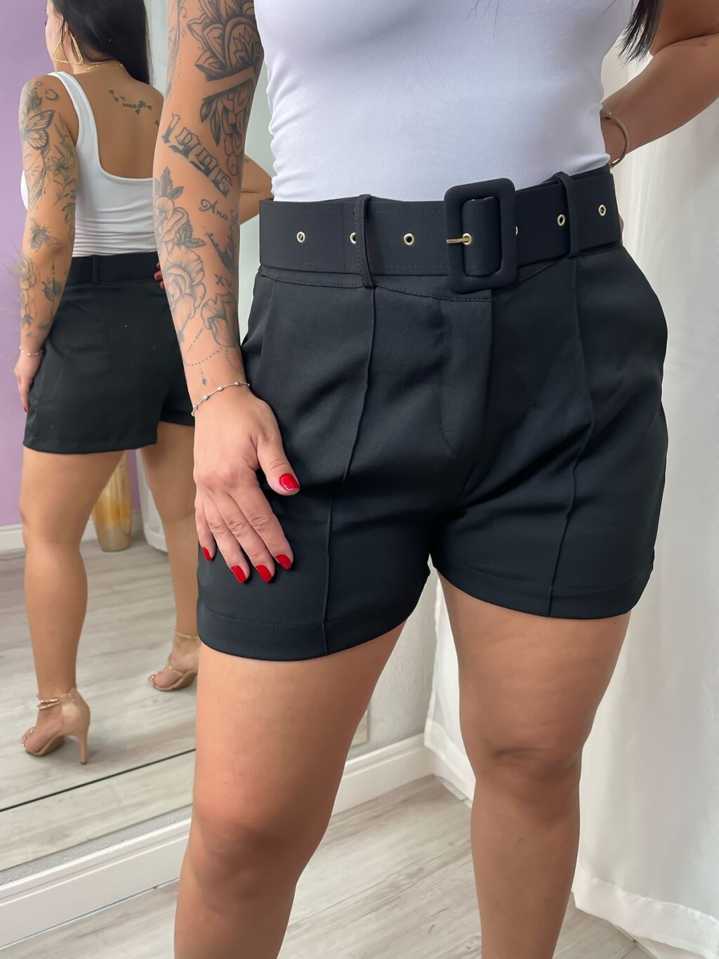 Shorts Cinto preto