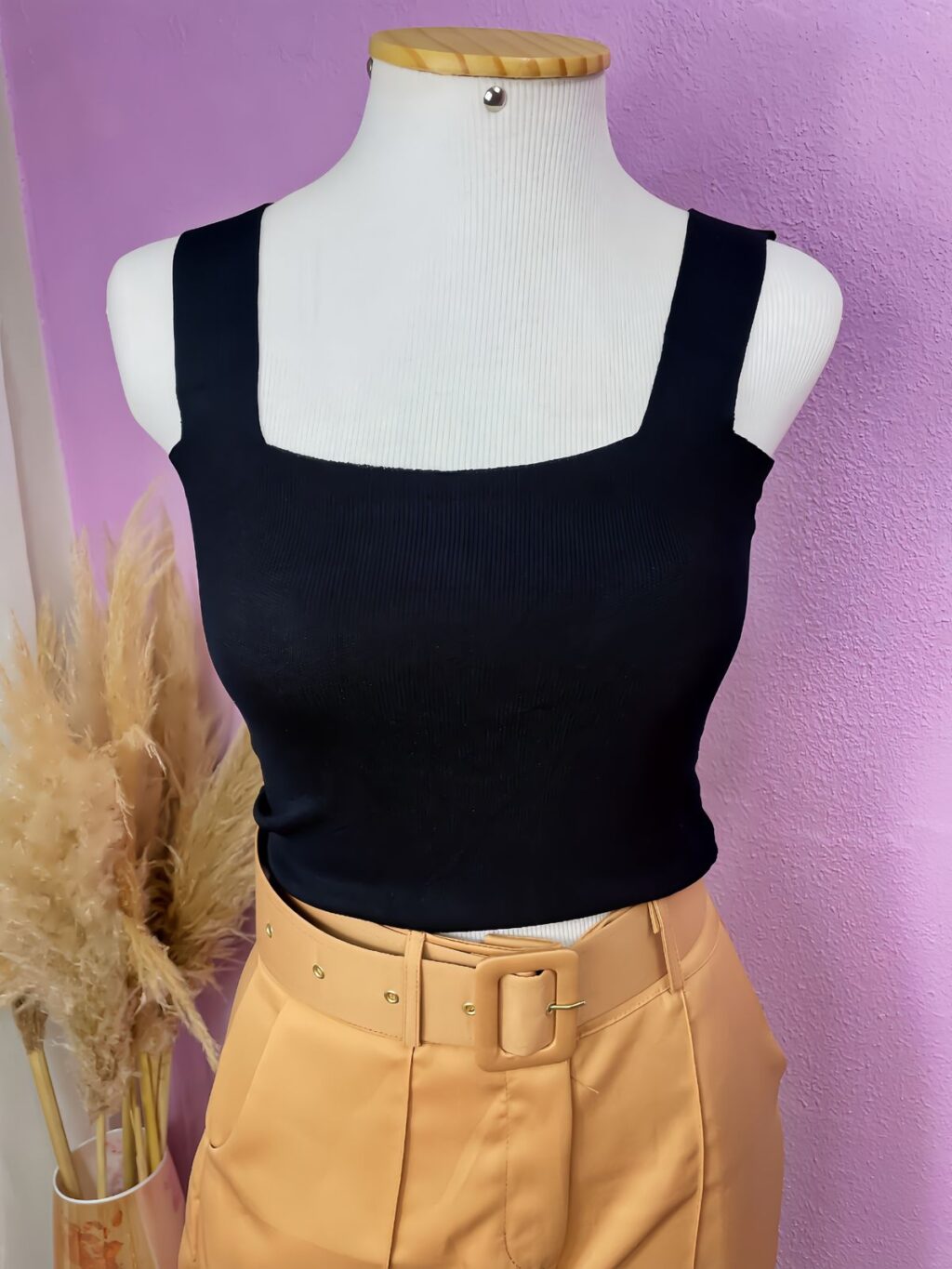 Cropped regata tricô preto